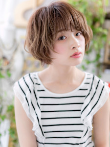 ひし形レイヤーカット小顔マッシュボブパーマ　プードルボブ