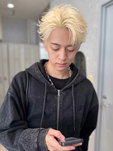 Men’s salon Zina 天神×スタイル - Men’s salon Zina 天神 ［メンズカット/眉毛/韓国/パーマ］【メンズサロンジーナ】掲載