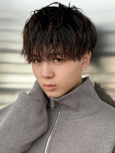 Men’s salon Zina 天神×スタイル - Men’s salon Zina 天神 ［メンズカット/眉毛/韓国/パーマ］【メンズサロンジーナ】掲載