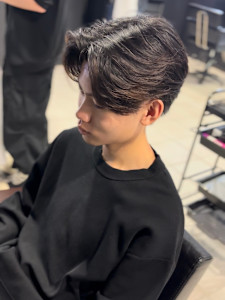 センターパート×ニュアンスパーマ×フェザーパーマ×men's