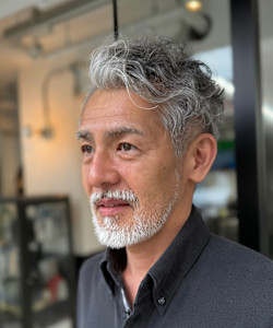 ビジネスサイドパート - BARBER MIKI 中崎掲載