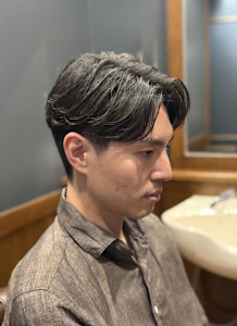 メンズセンターパート　ニュアンスパーマ - 銀座shino掲載