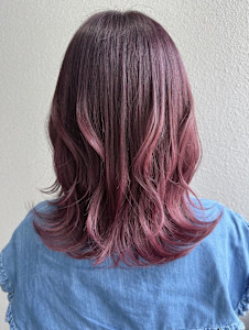 ピンクカラー/レイヤーショート/シンメトリー - Ellen by artina 新宿店掲載