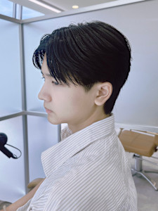 センターパート【福岡／大名／メンズサロン】