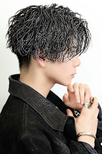 色気センターパート - LIPPS hair 二子玉川【リップスヘアー】掲載