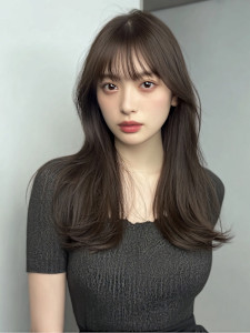 アッシュグレージュ 透明感カラー 髪質改善 顔周りカット