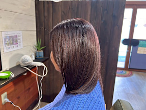 大人ツヤ感ストレートボブ