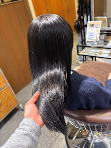 オリーブグレー　ダークグレー　オリーブアッシュ　グレージュ