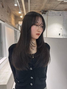 [YOKE]レイヤーカットフェイスレイヤー