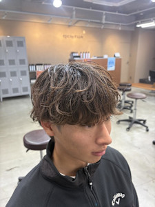 シャドウパーマ