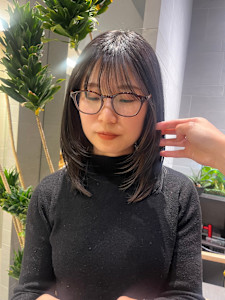 ミディアムレイヤー/顔まわりレイヤー/透明感カラー/新丸子