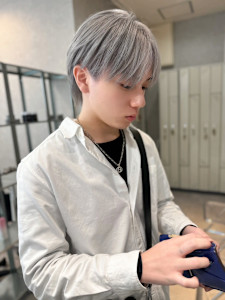 Men’s salon Zina 天神×スタイル