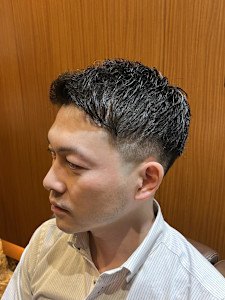 銀座　理容室　ビジネスショート