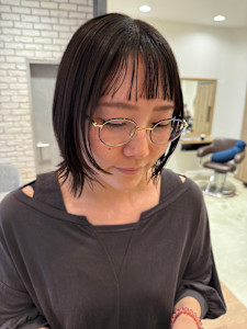 オン眉がポイントのレイヤーボブ【三軒茶屋】