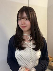 レイヤーカット［酸性ストレート/ヘアセット] - re’ll*花屋併設の美容院*掲載