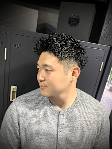 ツイストパーマ×ツイストスパイラルパーマ×メンズショート - owl 心斎橋掲載