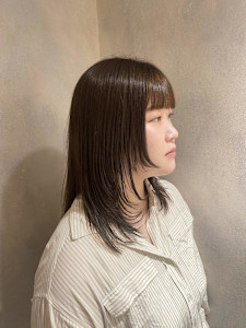 レイヤーカット/ミディアムレイヤー/顔まわりカット - AO。掲載