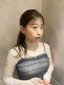 顔まわりカット/オリーブカラー/オリーブグレージュ - AO。掲載