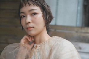 ショートウルフ/ウルフカット/レイヤーカット/ワイドバング - AO。掲載