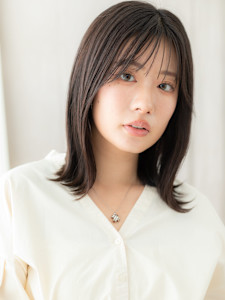 小顔ハイレイヤーウルフカット黒髪マレットヘア30代40代