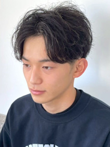 ニュアンスパーマ センターパート ツーブロック ミニマッシュ - MENS SALON RUGGED 大野城店掲載