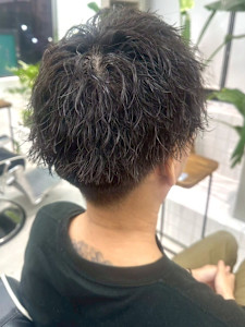 ツイスパ メンズパーマ ショートパーマ 刈り上げ 20代 - MENS SALON RUGGED 大野城店掲載