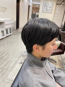 コンパクトショート・柔らかグラデーション