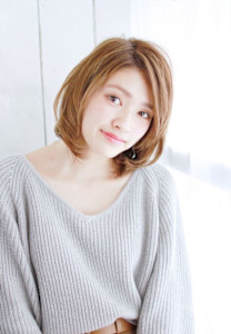 ふんわり内巻きショート