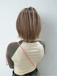 20代　髪質改善 イルミナカラー