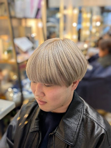 ミルクティーベージュ