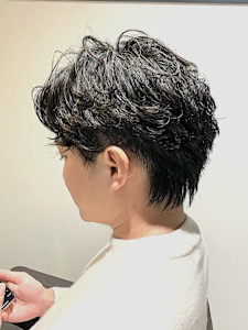 ナチュラル色気の大人センターパート