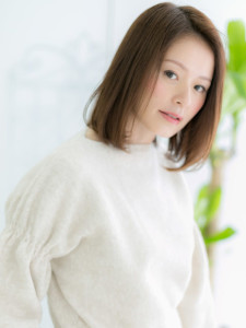 透け感グレーベージュ！ワンレンボブ - 髪質改善 完全完結型個室サロン people[  ] 勝どき 美容室NEW OPEN 12月1日掲載