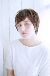 カラーで遊ぶマンネリ脱却ショート