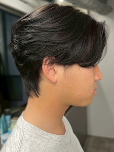 カルマパーマ 毛流れパーマ 韓国ヘア 20代 センターパート