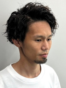 ツイストスパイラルパーマ ビジネスパーマ 30代40代 束感