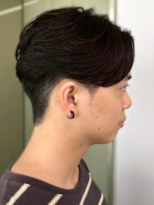 マッシュショート センターパート 韓国ヘア ツーブロック