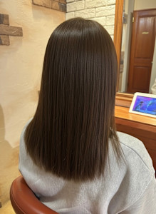 脱・赤み！都会派オリーブグレージュ【012スタイル】 - hair make flencia掲載