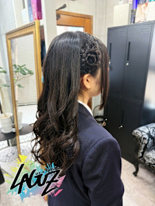 【ヘアセット】サイド編み込み × ゆる巻きロング