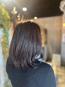 【まとまりと動きを両立した、大人レイヤーボブ】 - SANKARI 真法院店掲載