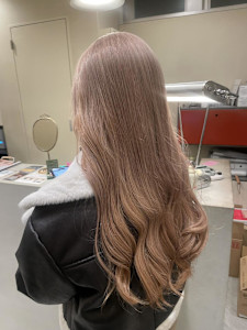 ミルクティーカラー