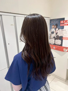 ナチュラルブラウン