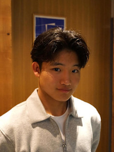 【kaito】men's センターパート