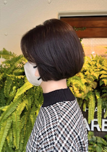 上品ブラウンの整えボブ