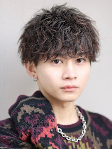 ツイストスパイラルパーマ波打ちパーマ刈り上げマッシュ - LIPPS hair 難波【1/16 NEW OPEN】掲載