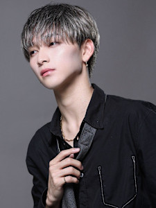 パールシルバーで魅せるナチュラル韓流ショート - LIPPS hair 難波【1/16 NEW OPEN】掲載