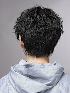 微分け　縦落ちツイストパーマ - LIPPS hair 難波【1/16 NEW OPEN】掲載