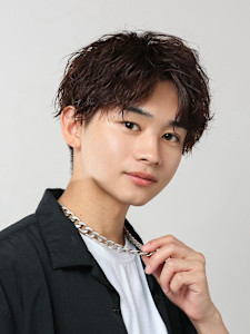 ツーブロック刈り上げ緩めツイストスパイラル - LIPPS hair 難波【1/16 NEW OPEN】掲載