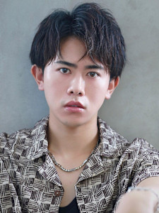 ソフトツイスパアップバングショート - LIPPS hair 難波【1/16 NEW OPEN】掲載