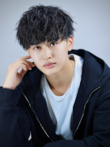 王道無造作マッシュソフトツイストパーマ - LIPPS hair 難波【1/16 NEW OPEN】掲載