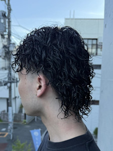 メンズ　ショート　ハイトーン　メンズバレイヤージュ - ARCANA 明治神宮前 表参道 原宿掲載